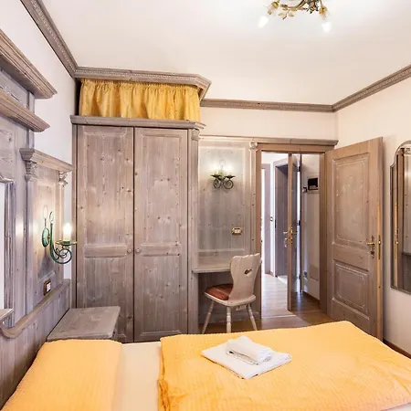 Casa Li Roina N 48 *